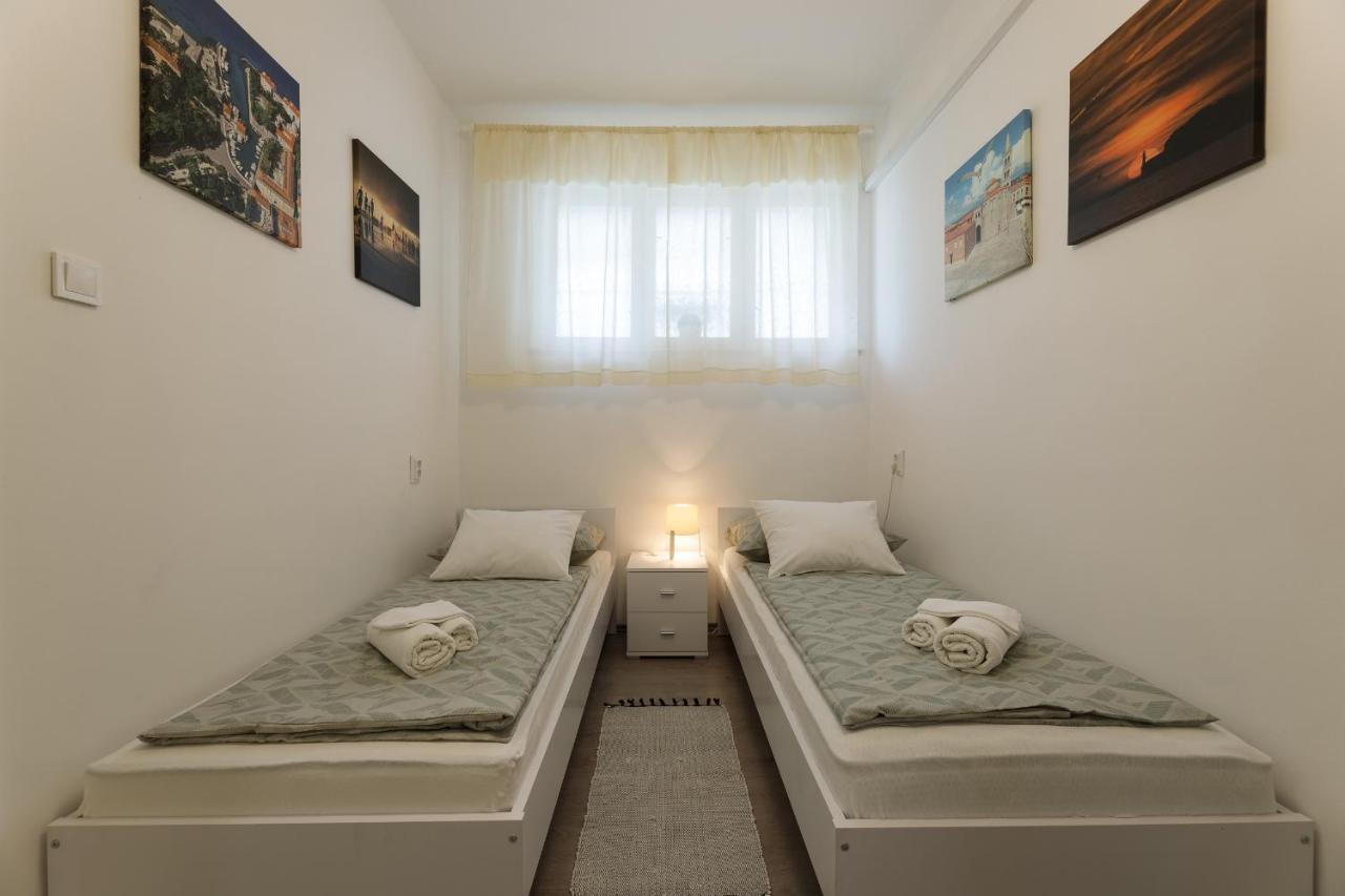 Studio Apartment Vito Zadar Exteriör bild